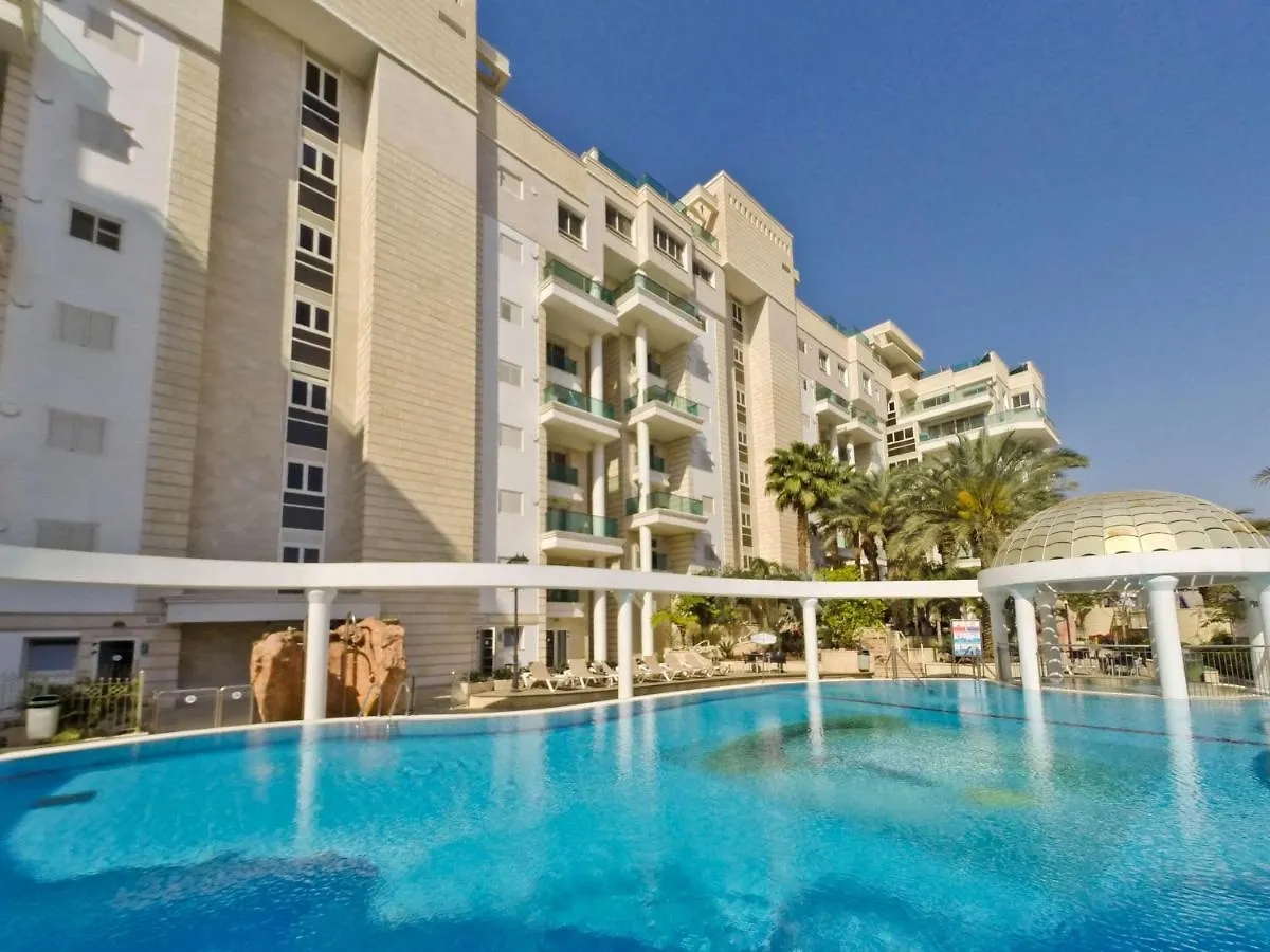 Beautiful Golf Residence Eilat